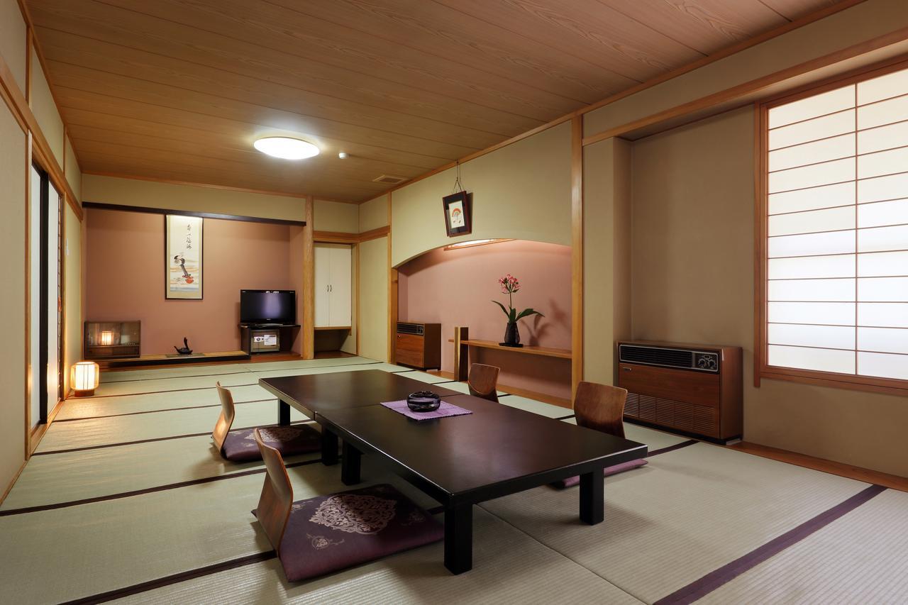 Annex Fujiya Ryokan Kaminoyama Экстерьер фото