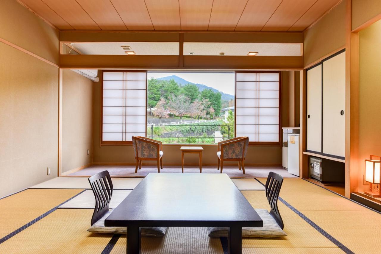 Annex Fujiya Ryokan Kaminoyama Экстерьер фото